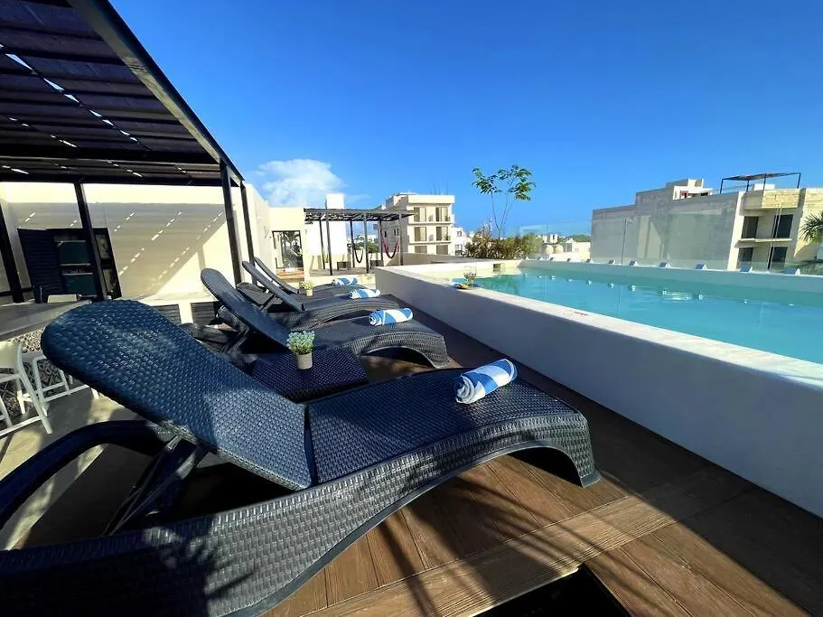 Suite De Lujo 1 Hab. Depto 302 Playa del Carmen 0*,  Mexico